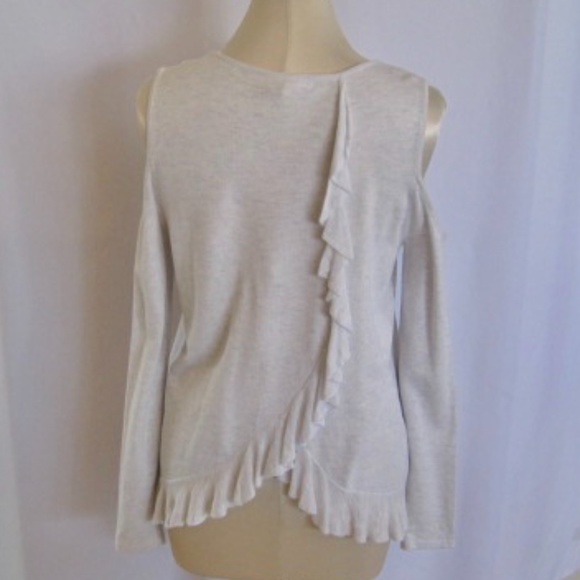 LC LAUREN CONRAD Cold Shoulder Top - Picture 4 of 6